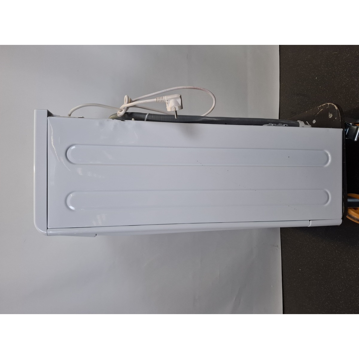 Стиральная машина Indesit IWUB 4085, белый