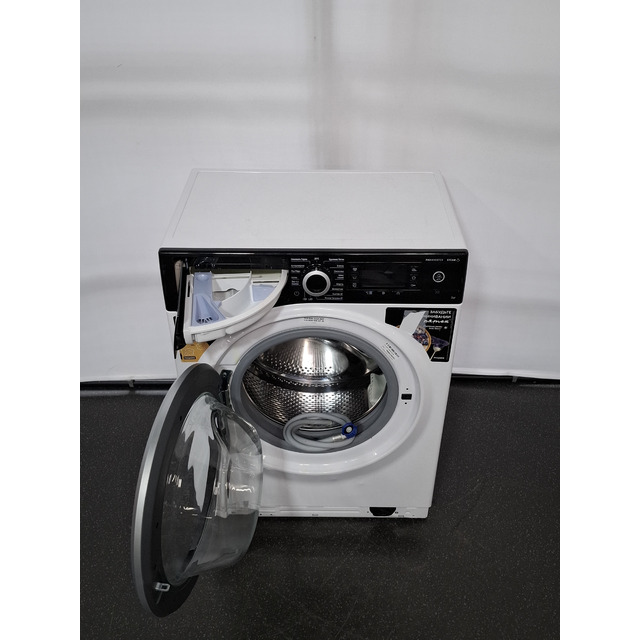 Стиральная машина Hotpoint NSD 7239 ZS VE RU, белый