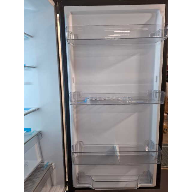 Холодильник Haier C4F740CBXGU1, черный