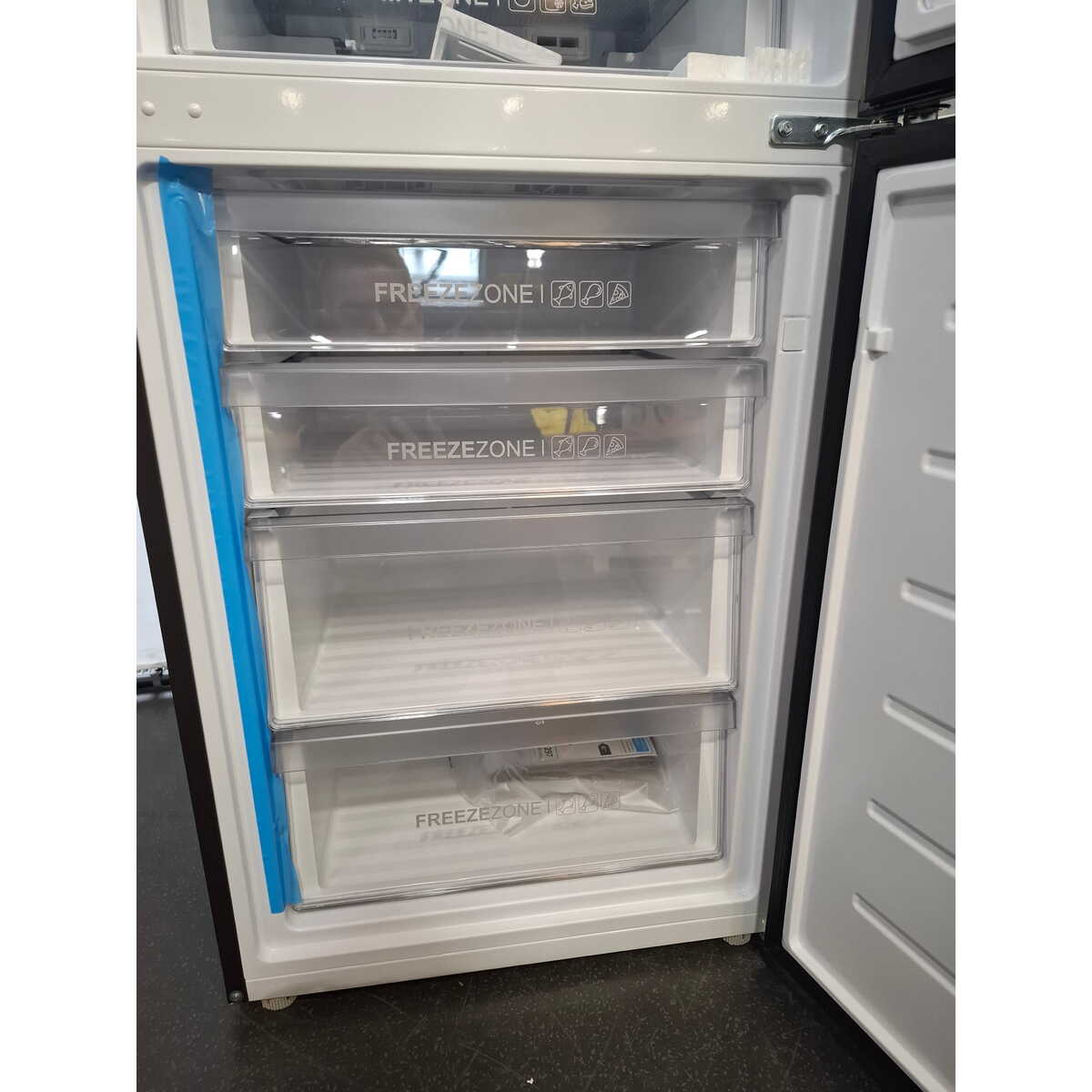 Холодильник Haier C4F740CBXGU1, черный
