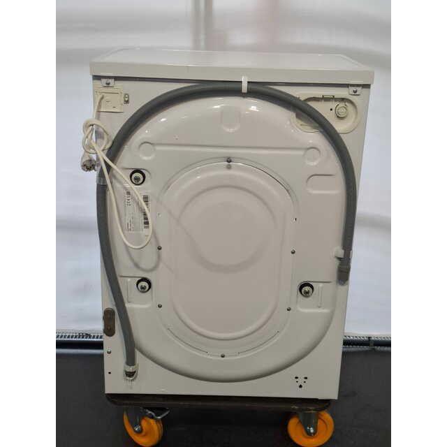 Стиральная машина Indesit IWSC 6105, белый Стиральная машина Indesit IWSC 6105, белый