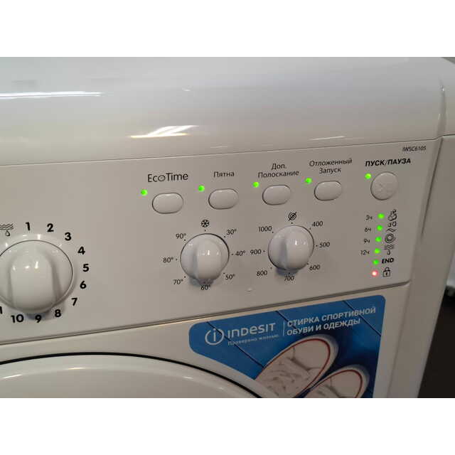 Стиральная машина Indesit IWSC 6105, белый Стиральная машина Indesit IWSC 6105, белый