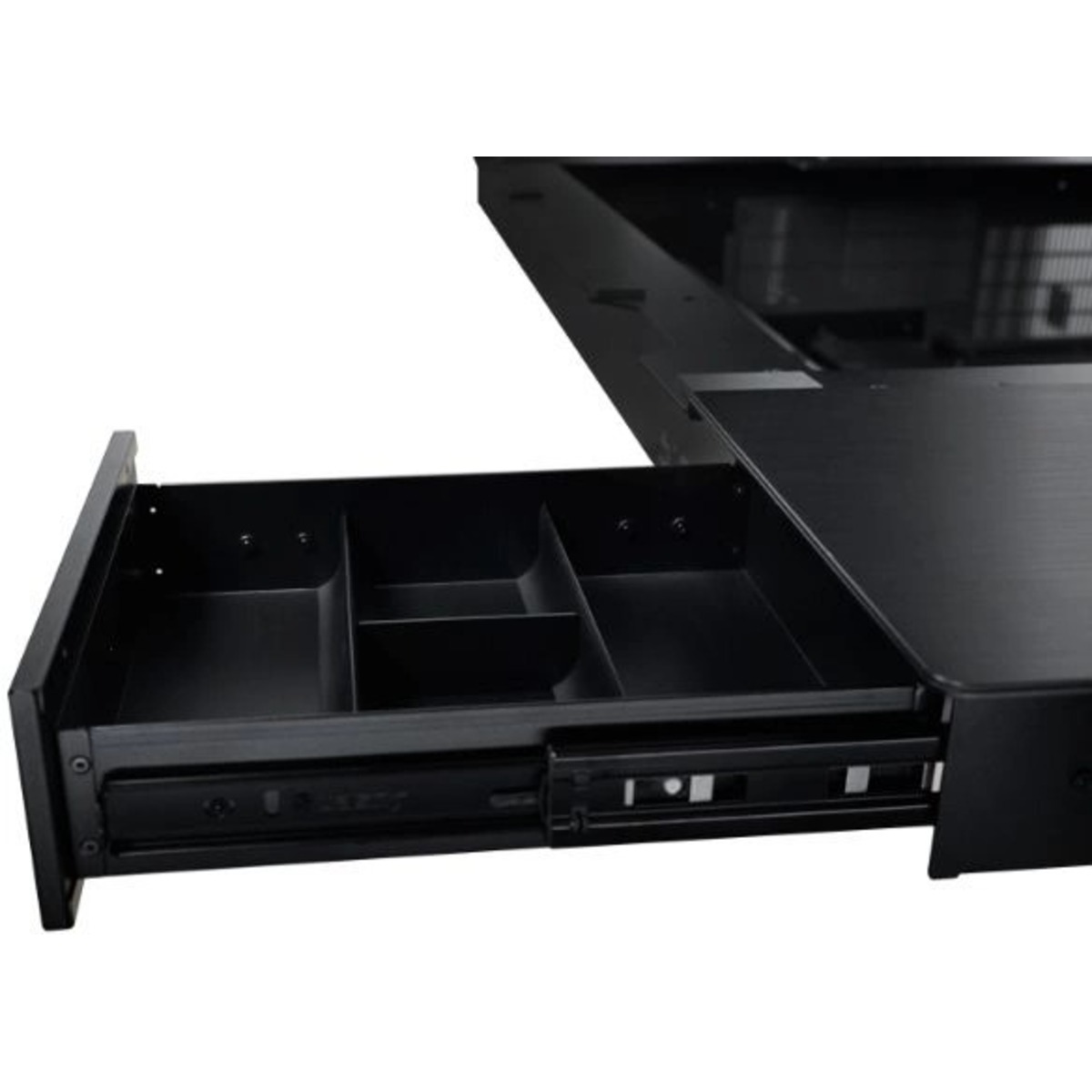 Корпус Lian-Li DK07X, черный