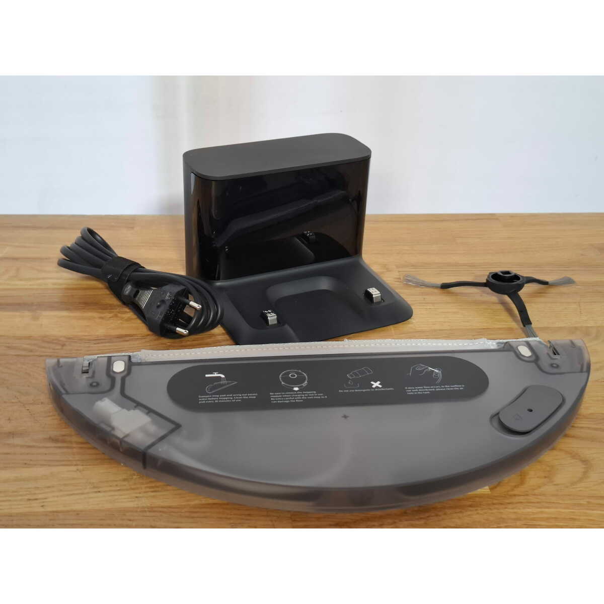 Робот-пылесос Dreame Bot Robot Vacuum and Mop D10s Pro, черный