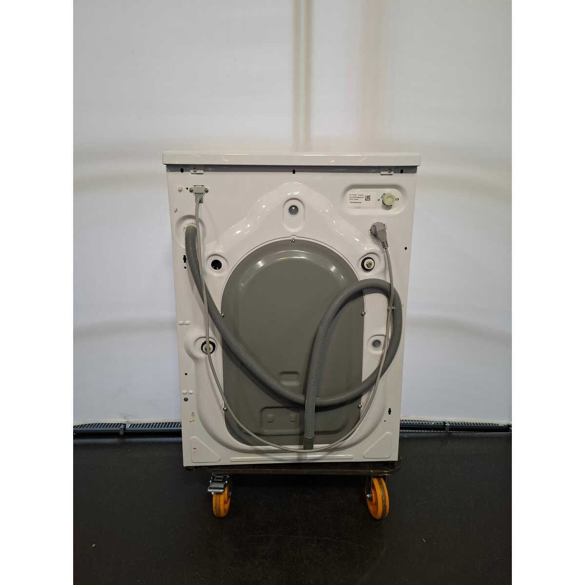Стиральная машина Beko WSPE6H616W, белый