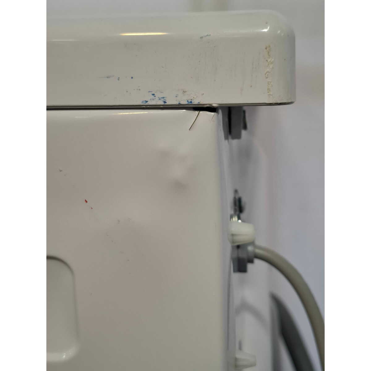 Стиральная машина Beko WSPE6H616W, белый
