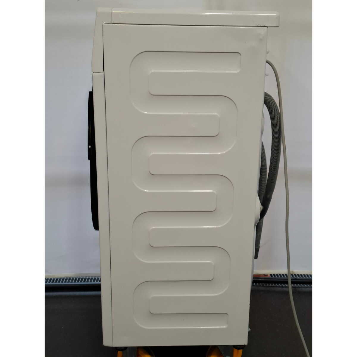 Стиральная машина Beko WSPE6H616W, белый