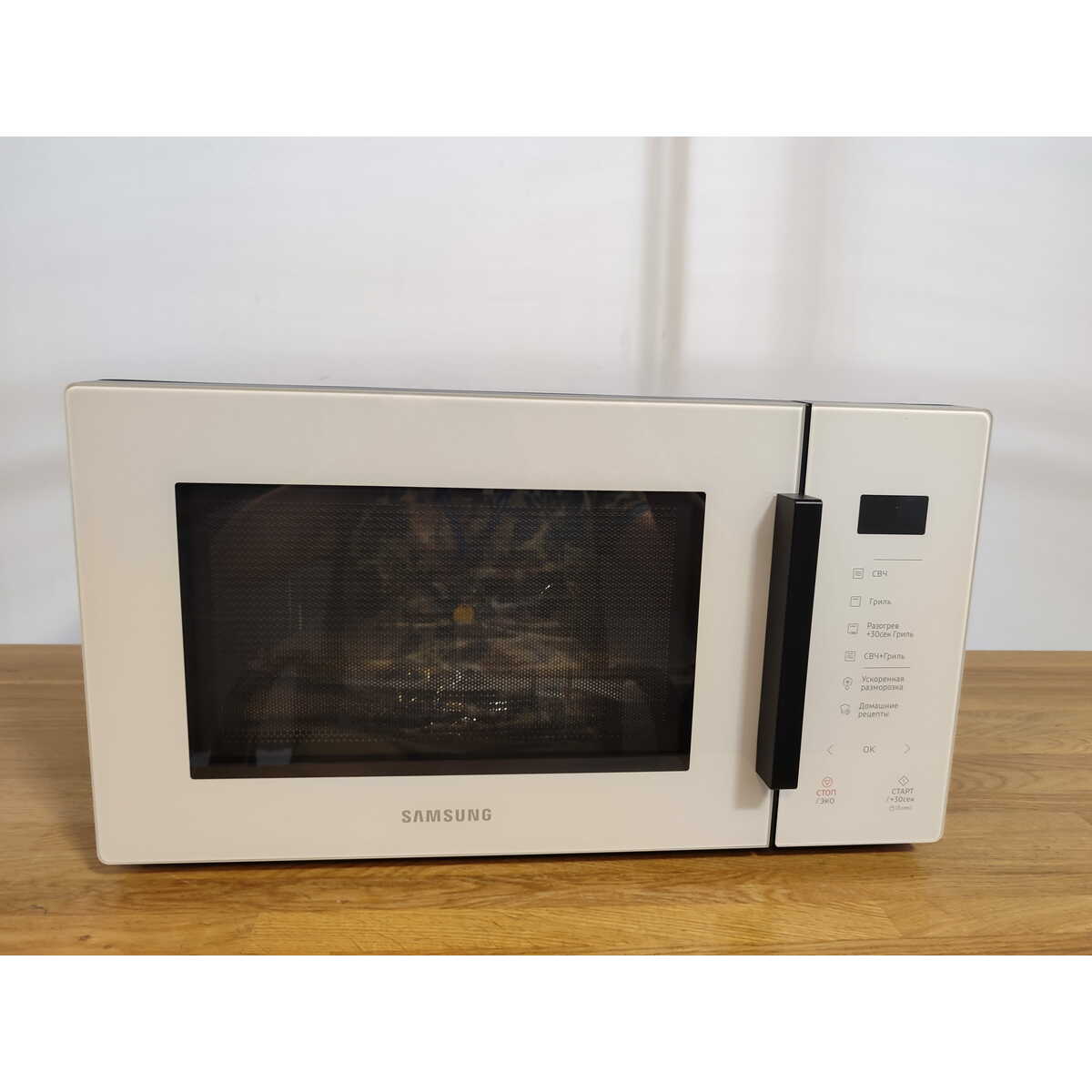 Микроволновая печь Samsung MG23T5018AE (Цвет: Black / White)