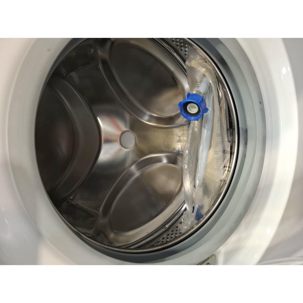Стиральная машина Indesit IWUB 4105, белый