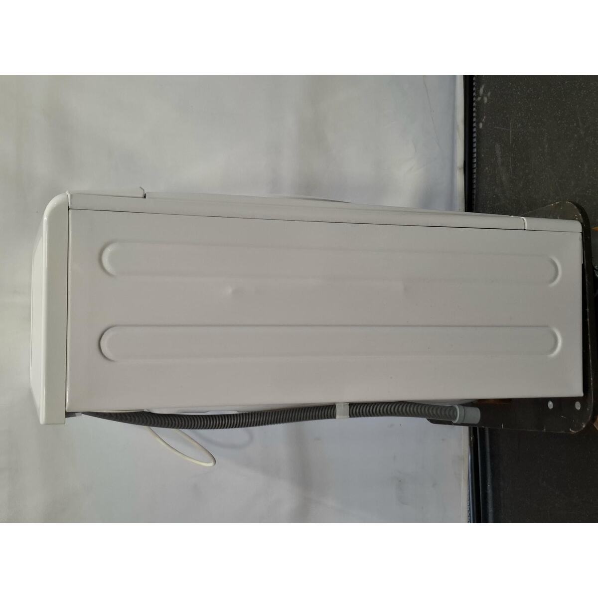 Стиральная машина Indesit IWUB 4105, белый