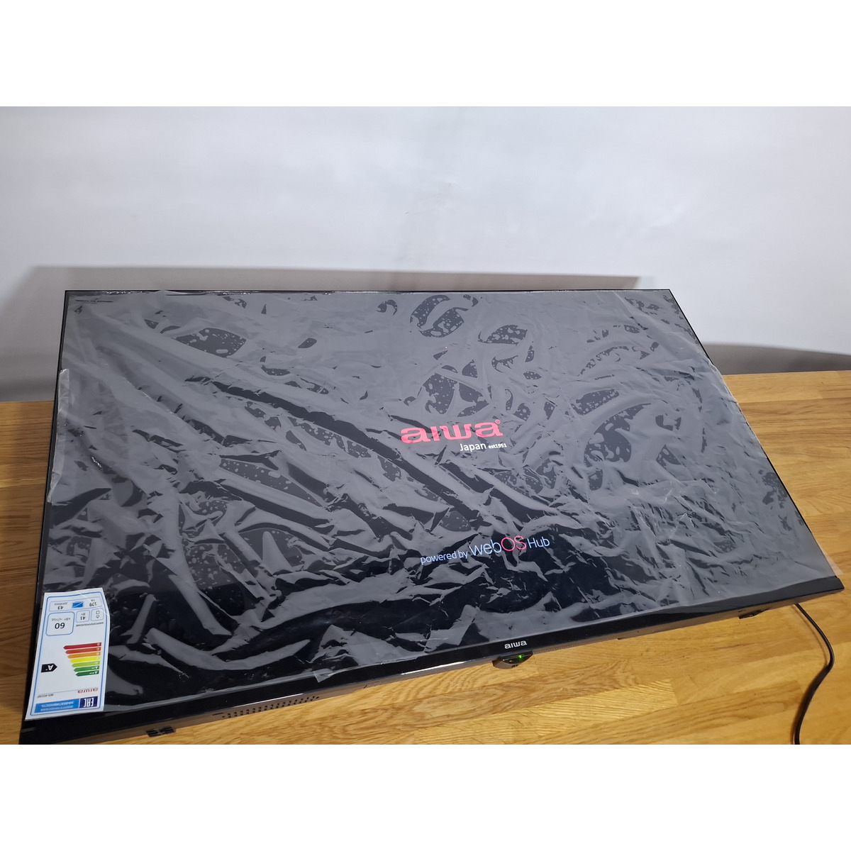 Телевизор Aiwa 43" WS-431NF, черный