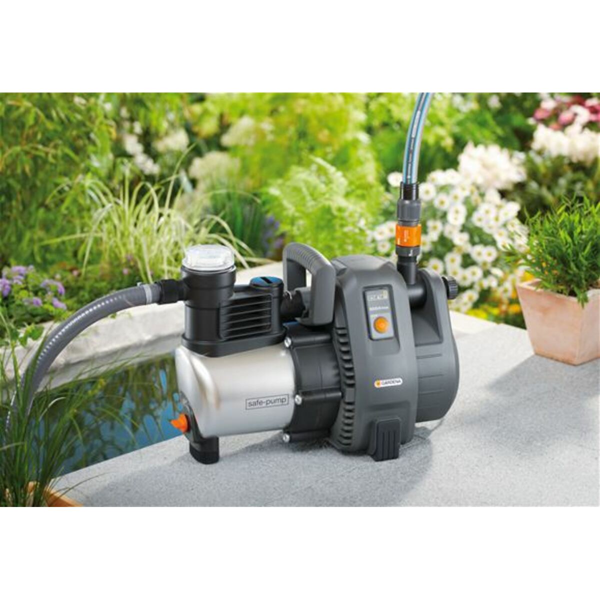 Садовый насос напорный Gardena 6000 / 6 inox Premium 1300Вт 6000л / час