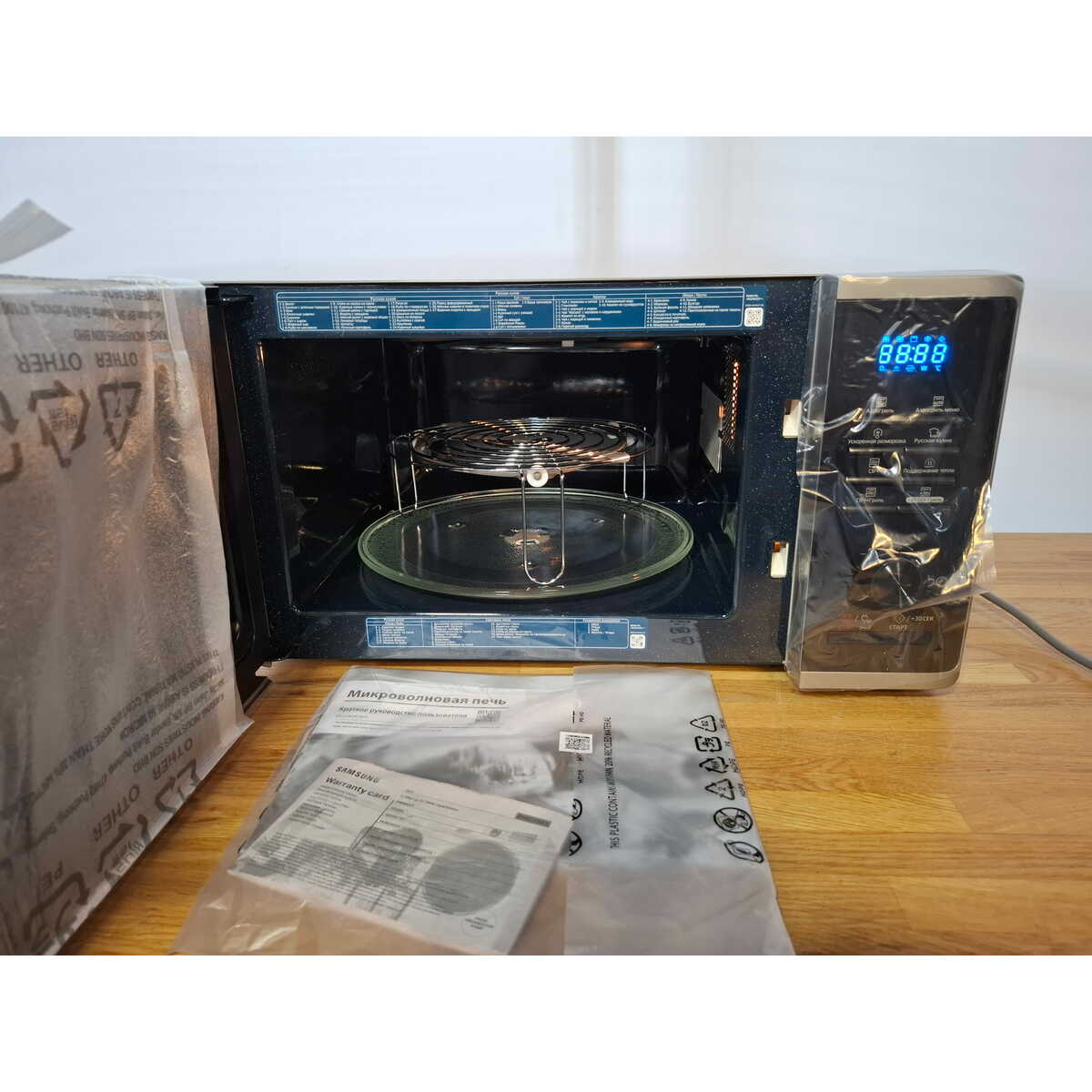 Микроволновая печь Samsung MG23K3575AS (Цвет: Silver / Black)