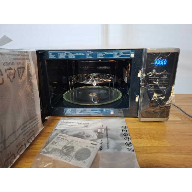 Микроволновая печь Samsung MG23K3575AS (Цвет: Silver / Black)