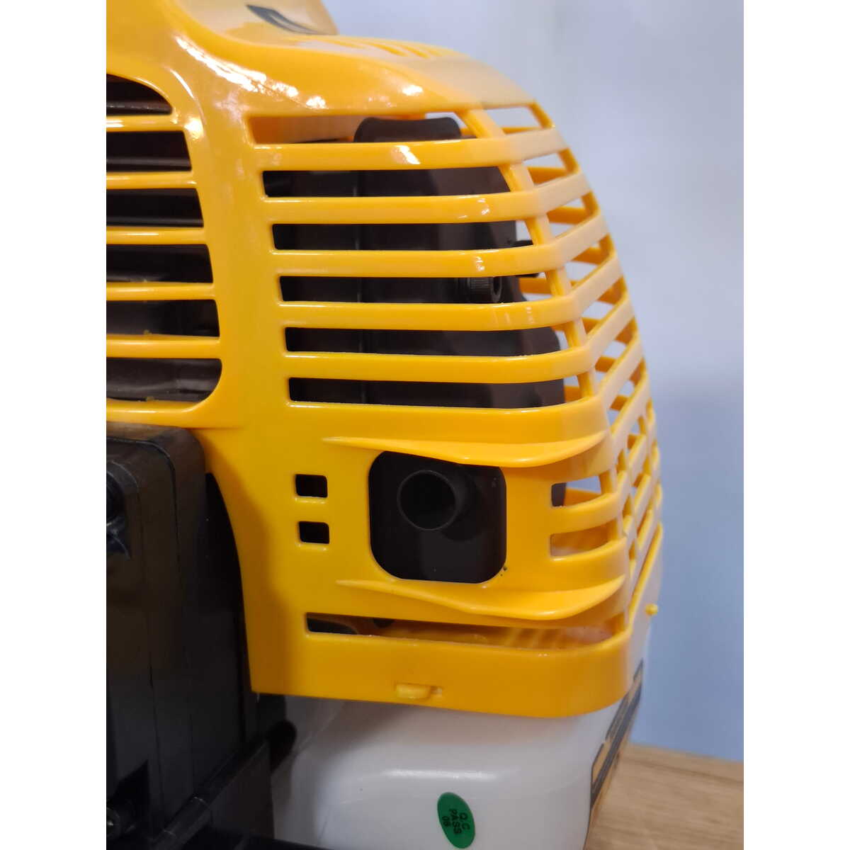 Триммер бензиновый Denzel DT-52E (2-коробки) (Цвет: Yellow/Black)