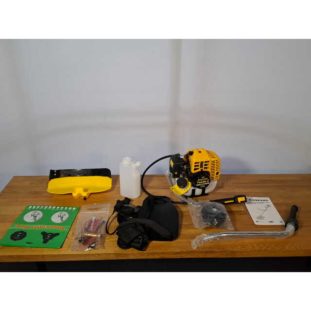 Триммер бензиновый Champion T444S-2 (2-коробки) (Цвет: Yellow / Black)
