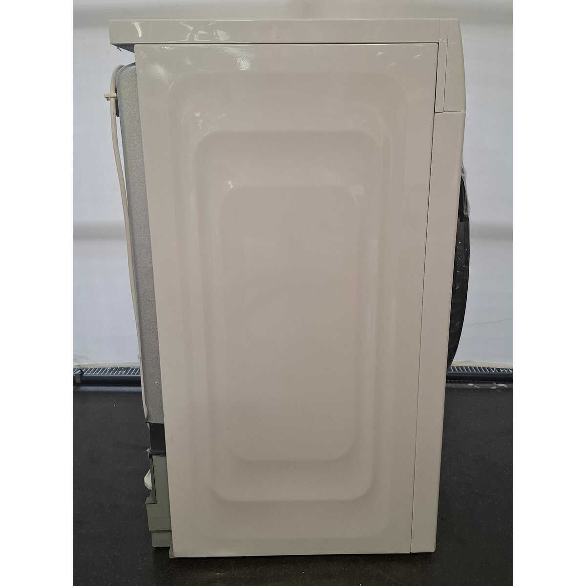 Сушильная машина Beko BM3T37220, белый