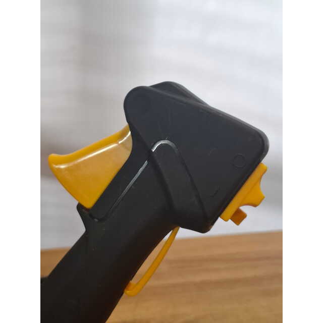 Триммер бензиновый Champion T444S-2 (2-коробки) (Цвет: Yellow / Black)