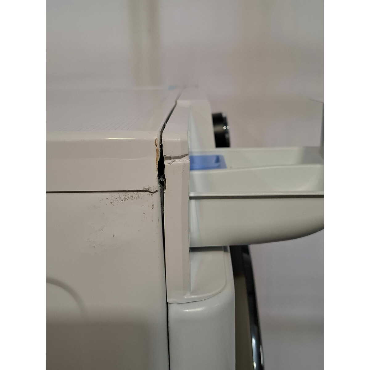 Стиральная машина LG F2V9GC9W, белый