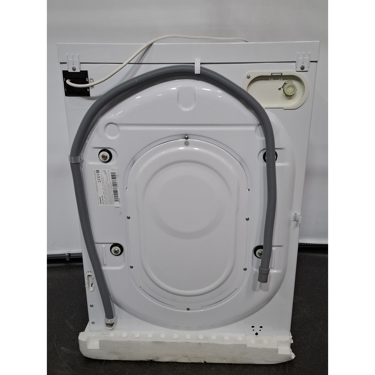 Стиральная машина Hotpoint WSH 6090 VBB, белый