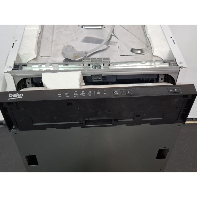 Посудомоечная машина Beko BDIS1W861, белый