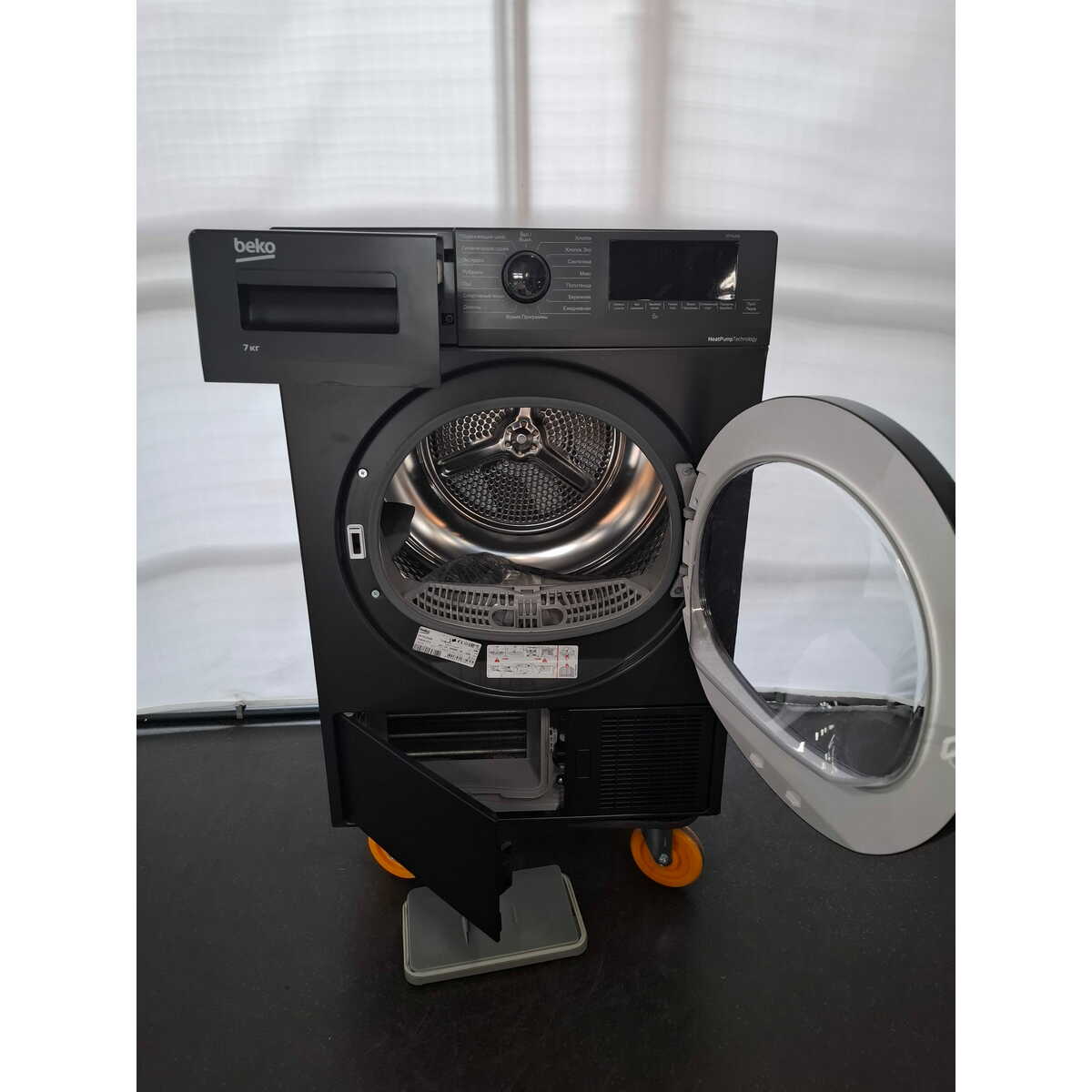 Сушильная машина Beko DF7412GB, черный