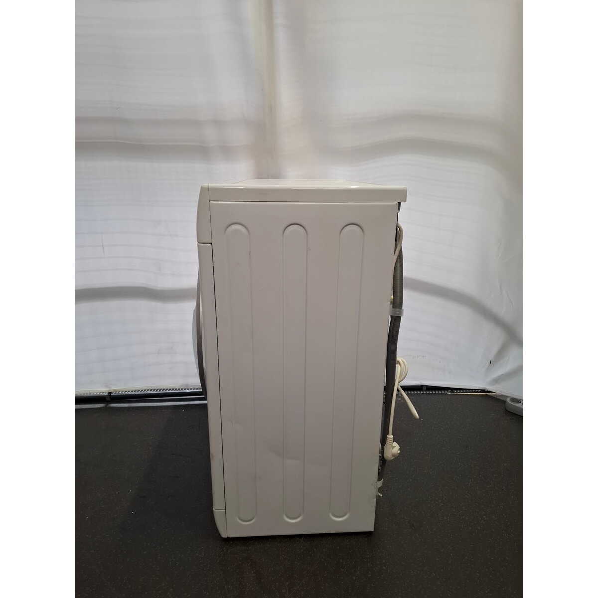 Стиральная машина Hotpoint NSD 6239 S VE RU, белый