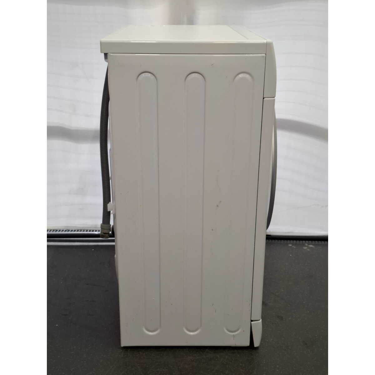 Стиральная машина Hotpoint NSD 6239 S VE RU, белый