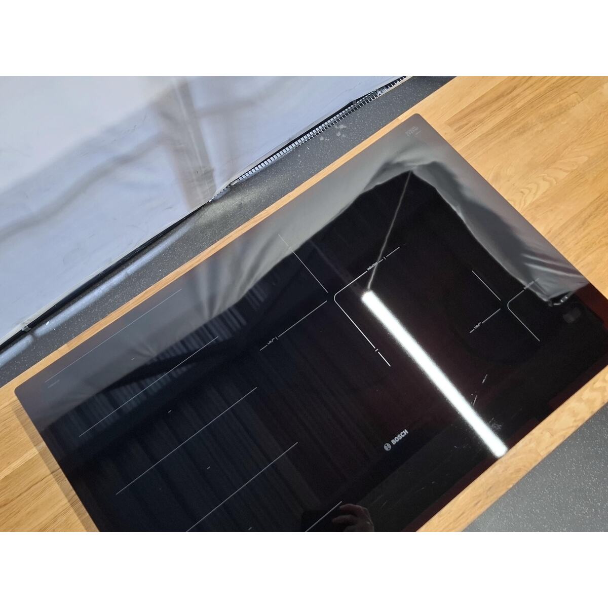 Варочная панель Bosch PXE801DC1E, черный
