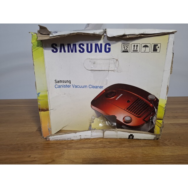 Пылесос Samsung VCC4130S37 / XSG (Цвет: Red)