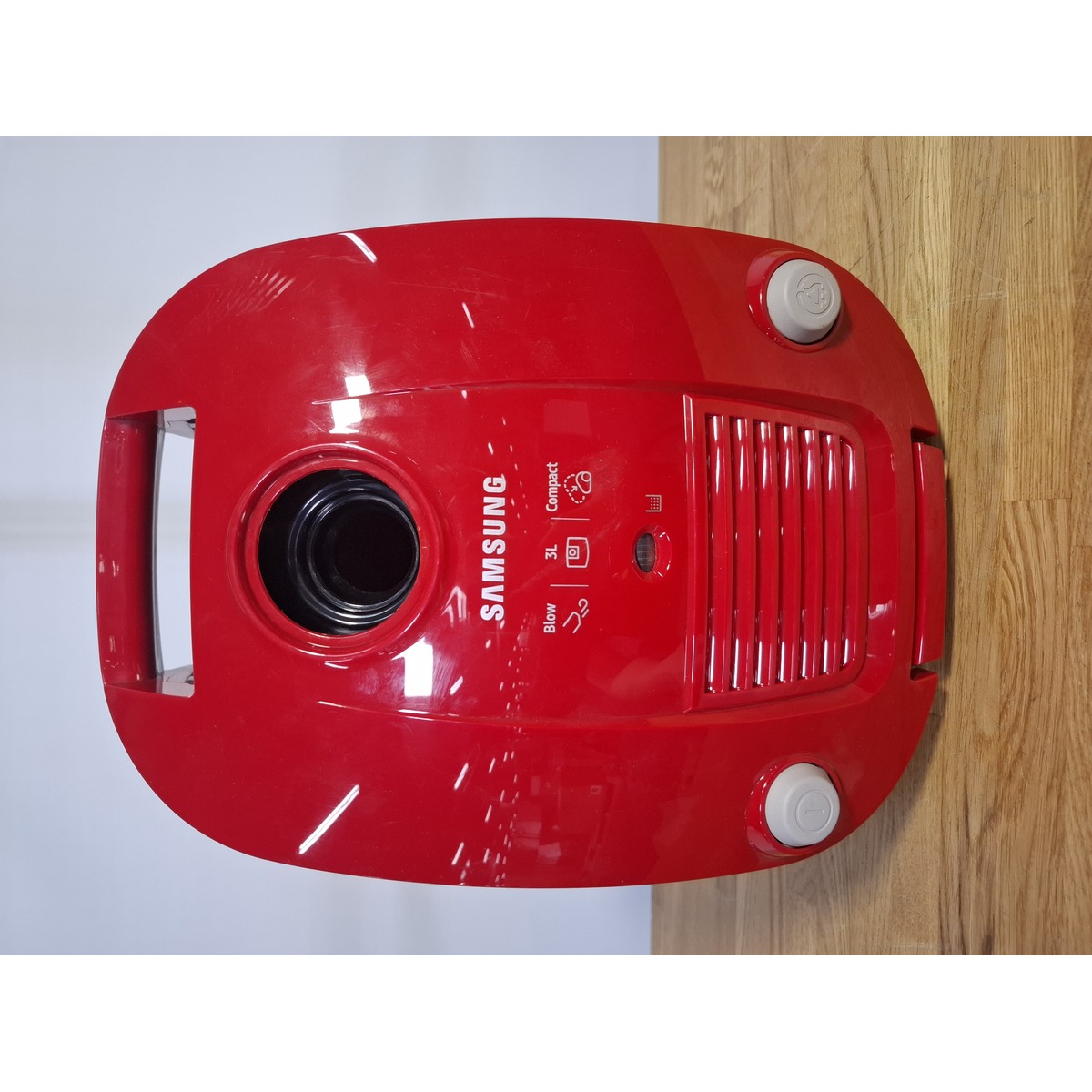 Пылесос Samsung VCC4130S37 / XSG (Цвет: Red)