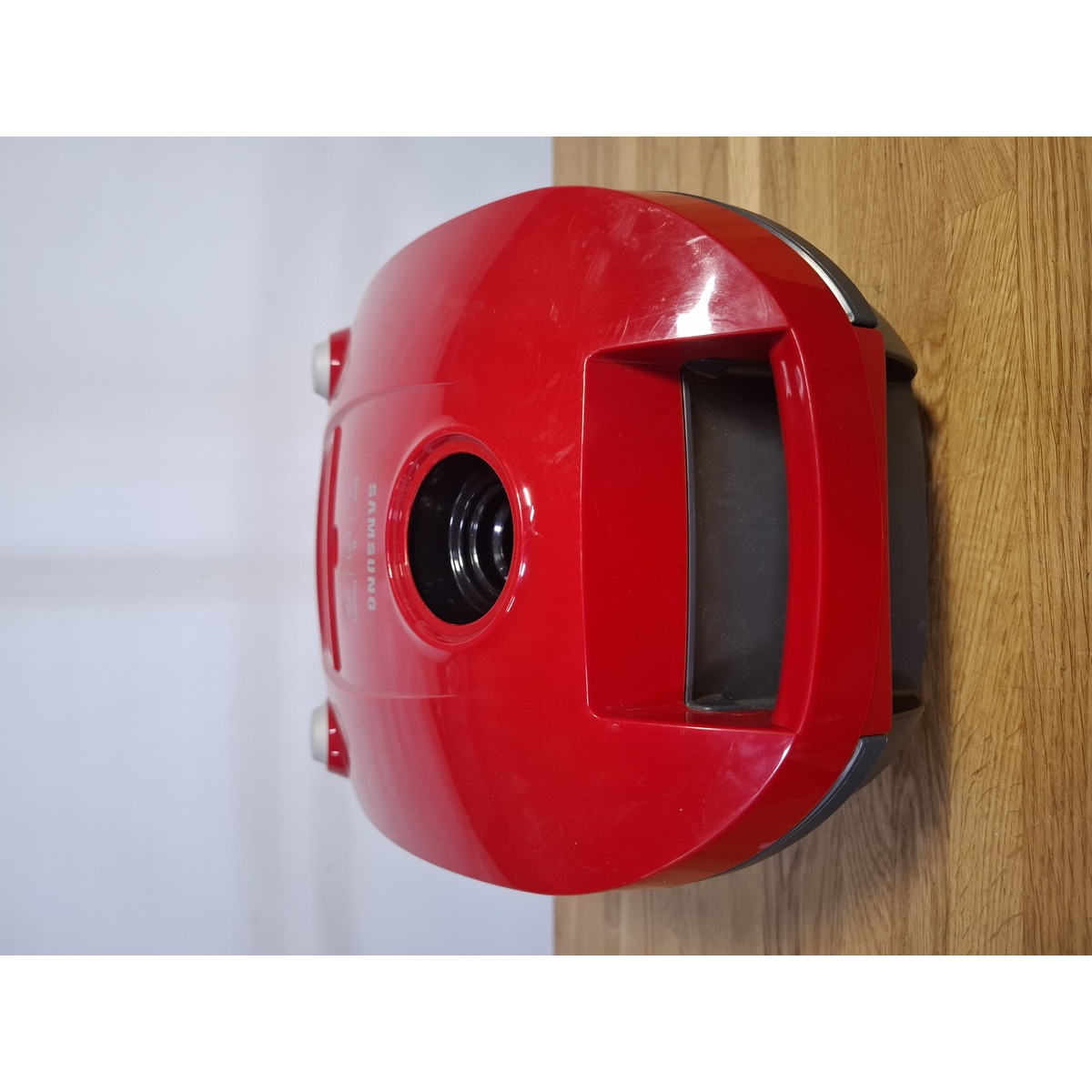 Пылесос Samsung VCC4130S37 / XSG (Цвет: Red)