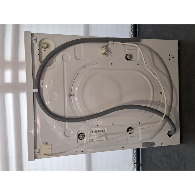 Стиральная машина Indesit EWUD 4105 BK CIS, белый Стиральная машина Indesit EWUD 4105 BK CIS, белый