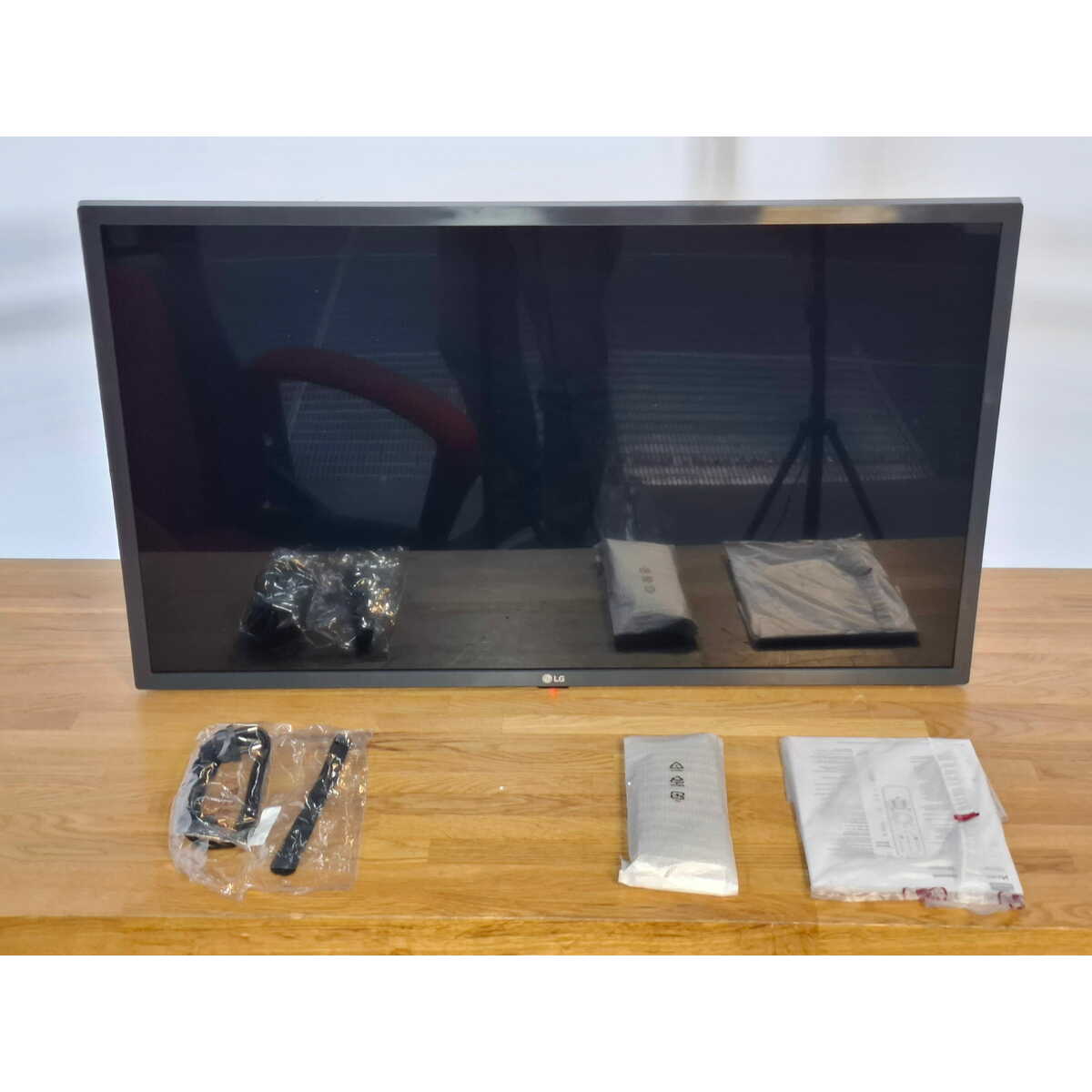 Телевизор LG 32