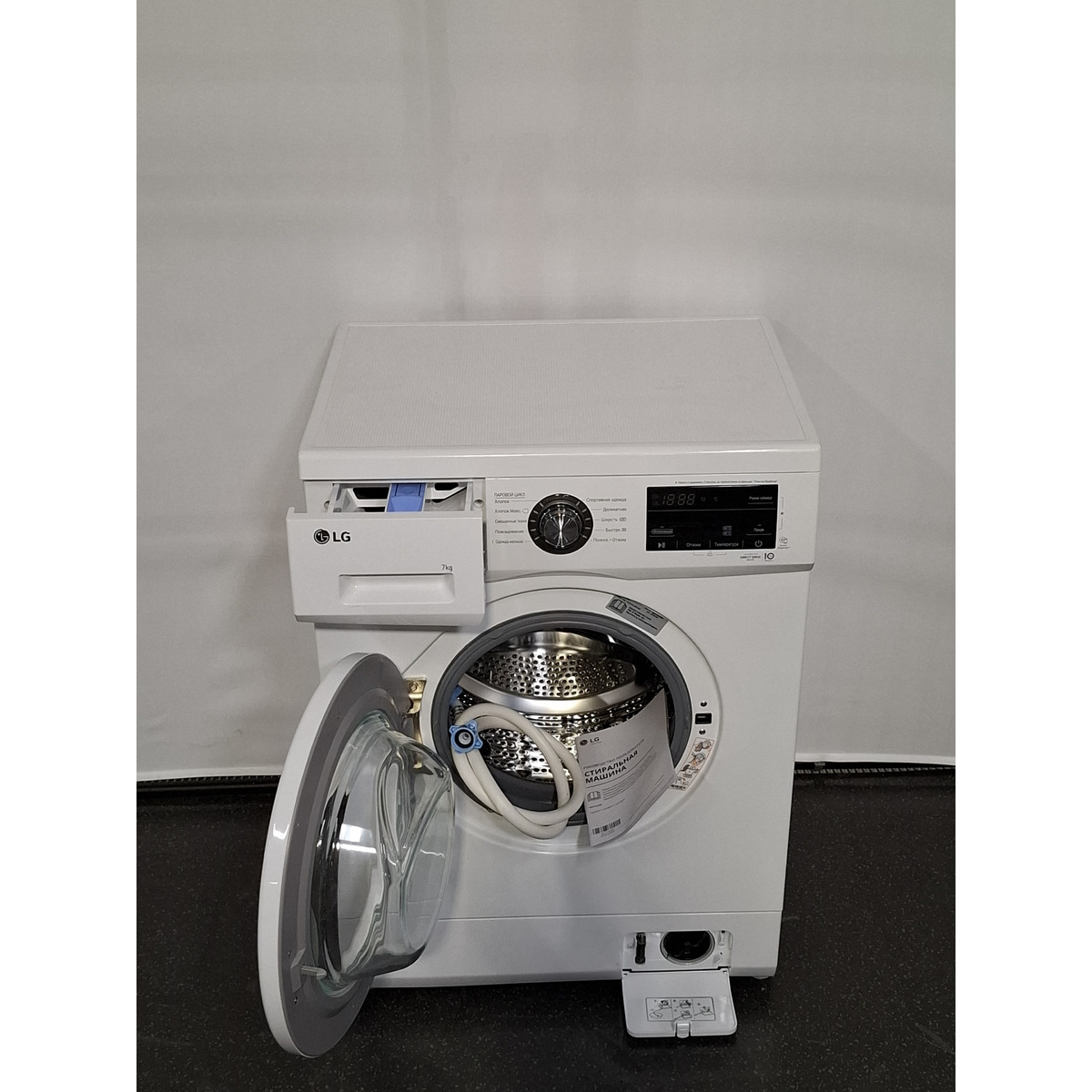 Стиральная машина LG F2J3HS3W, белый