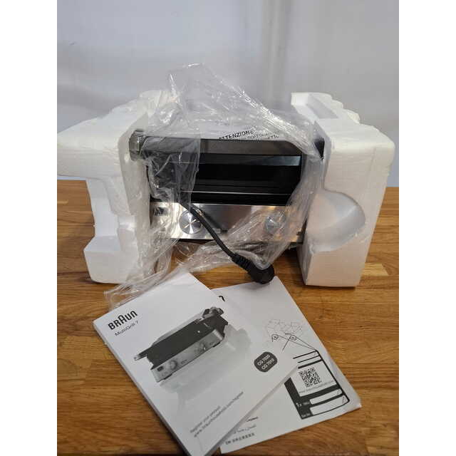 Электрогриль Braun CG7010 (Цвет: Silver / Black)