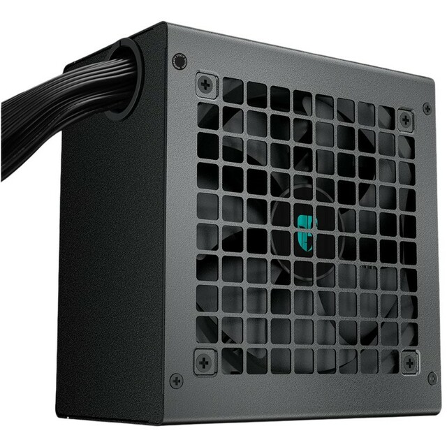 Блок питания Deepcool GamerStorm ATX 750W PF750L Блок питания Deepcool GamerStorm ATX 750W PF750L