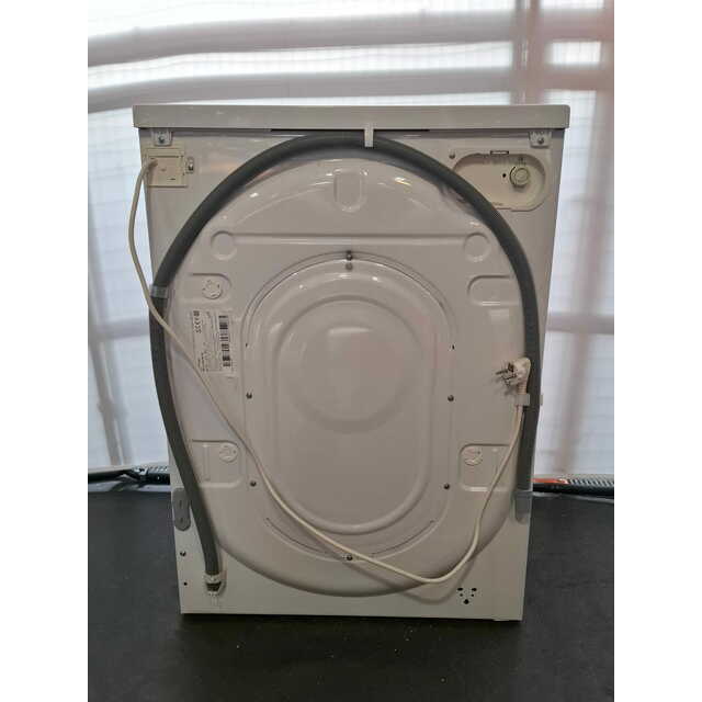 Стиральная машина Indesit EWUD 4105 BK CIS, белый Стиральная машина Indesit EWUD 4105 BK CIS, белый