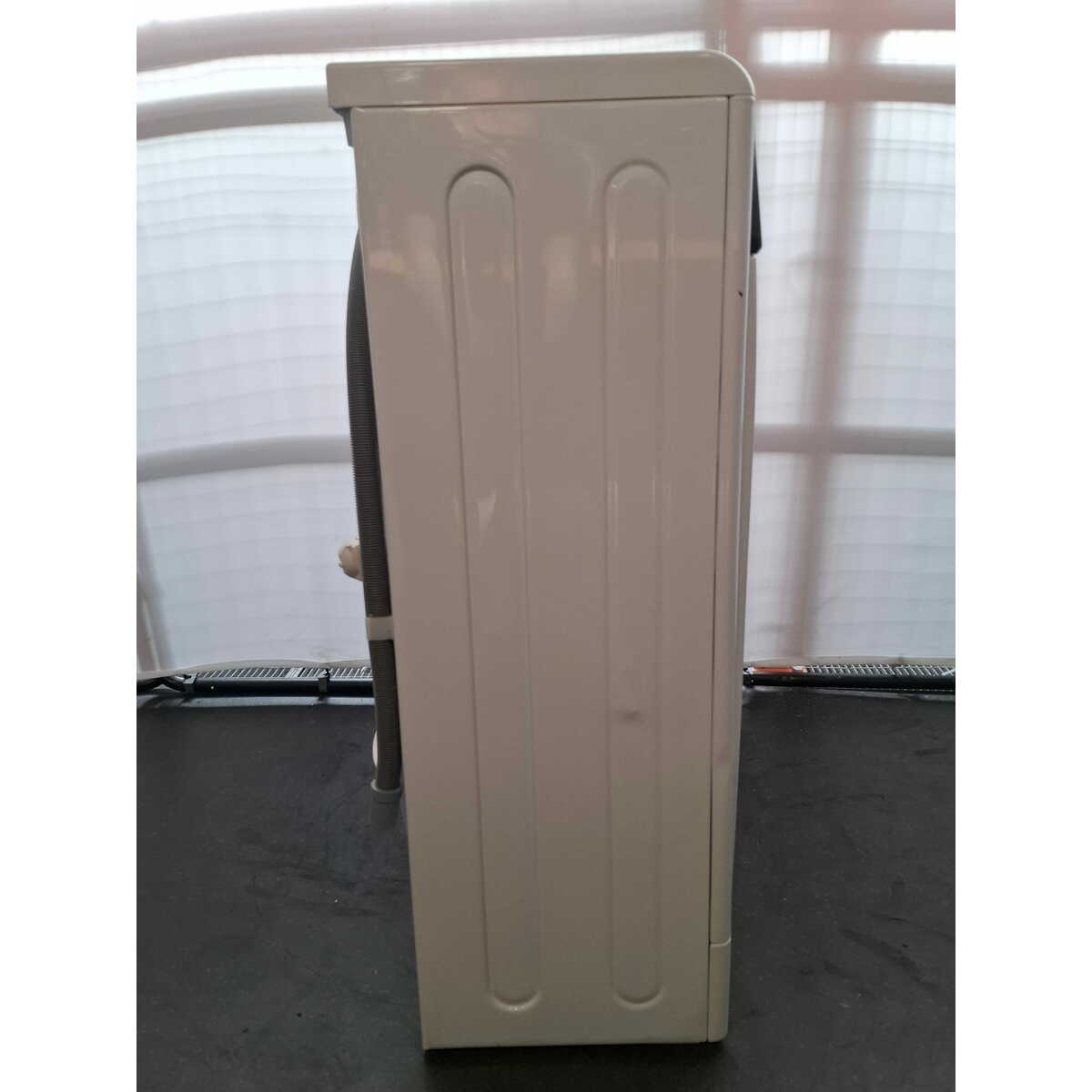 Стиральная машина Indesit EWUD 4105 BK CIS, белый