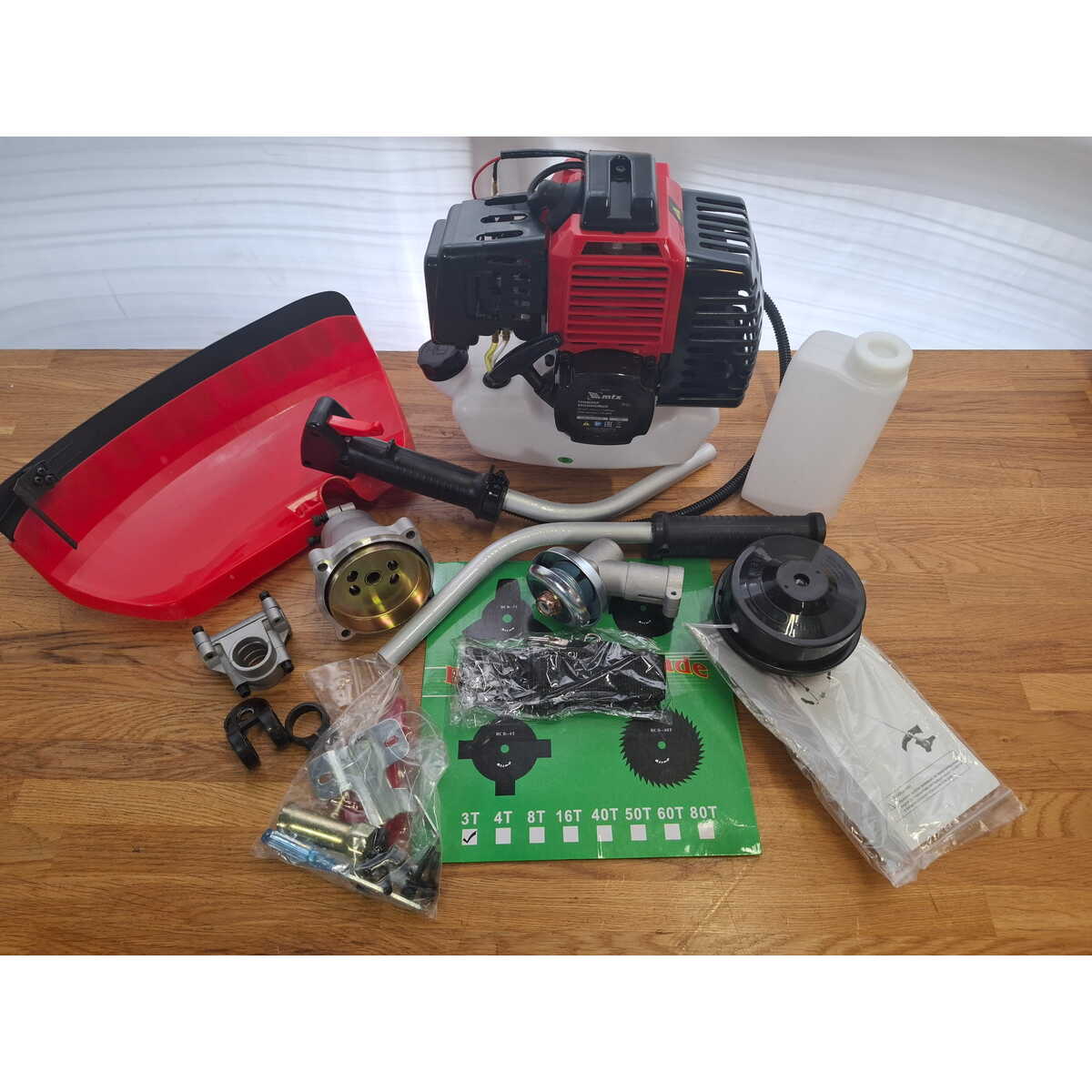 Триммер бензиновый MTX MT-52 (2-коробки) (Цвет: Red / Black)