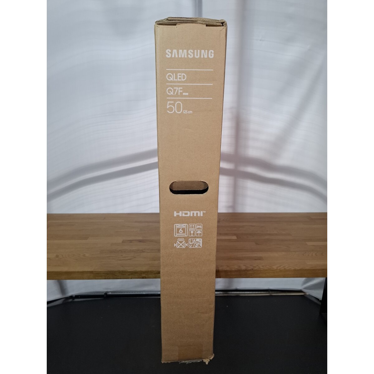 Телевизор Samsung 50" QE50Q7FAAUXRU, черный