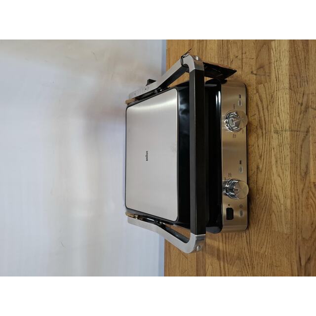 Электрогриль Braun CG7010 (Цвет: Silver / Black)