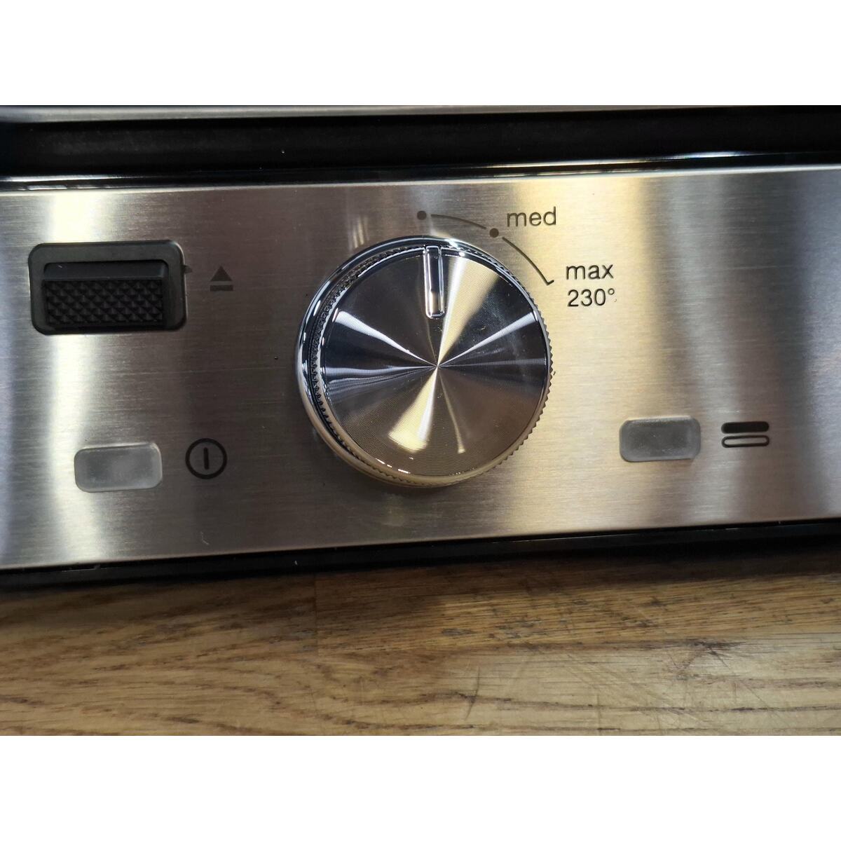 Электрогриль Braun CG7010 (Цвет: Silver/Black)