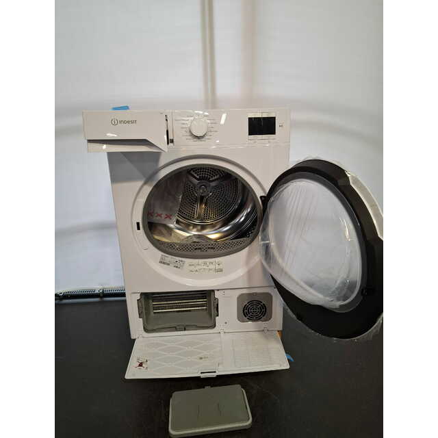 Сушильная машина Indesit IAS3725, белый