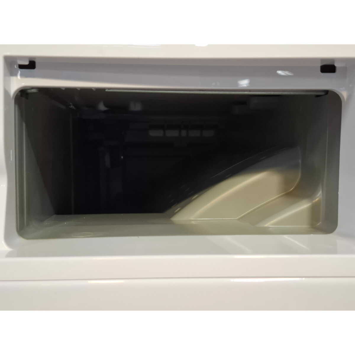 Сушильная машина Indesit IAS3725, белый