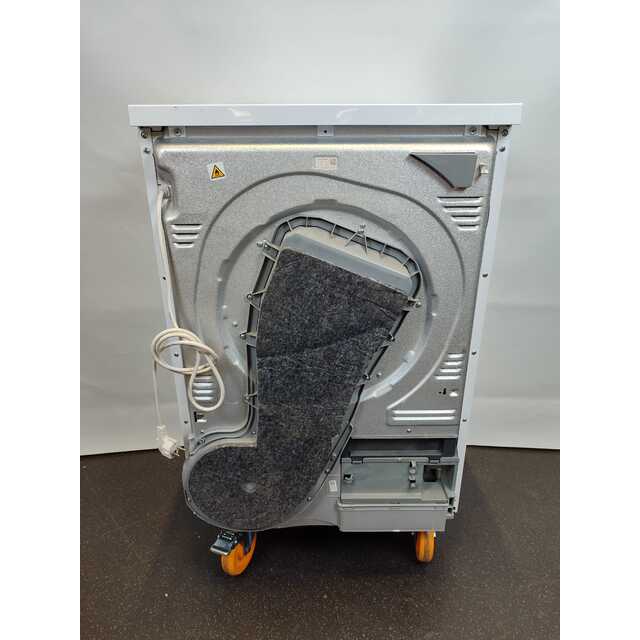 Сушильная машина Indesit IAS3725, белый