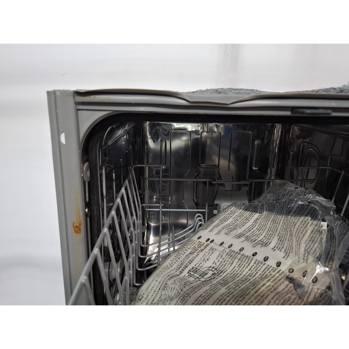Посудомоечная машина Beko BDIS15060, белый