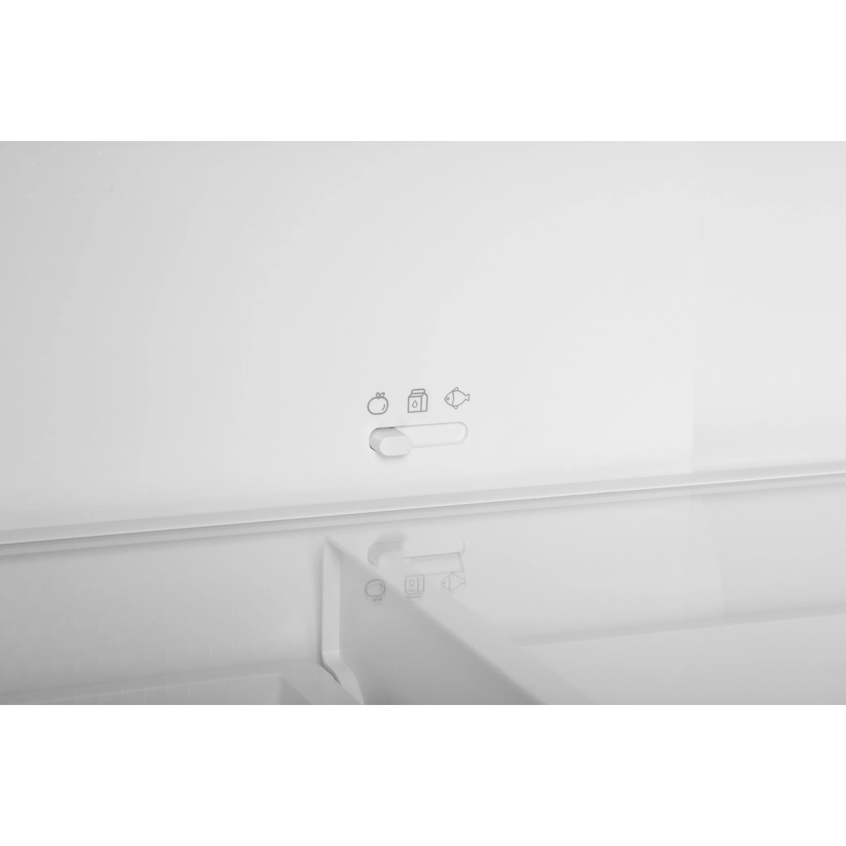 Холодильник Hyundai CM45083F (Цвет: Inox)