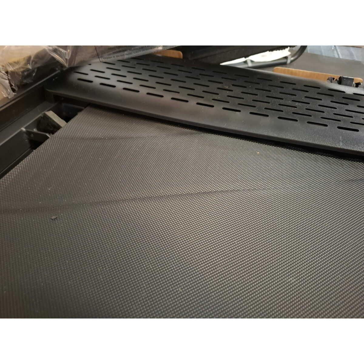 Беговая дорожка EQI Smart T120, черный