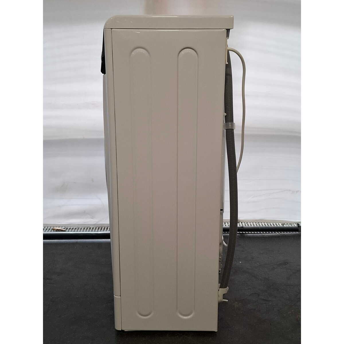 Стиральная машина Indesit EWUD 4105 BK CIS, белый